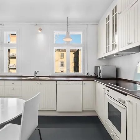 旅馆 In Quiet White Hortensiavej 8 On Frederiksberg C