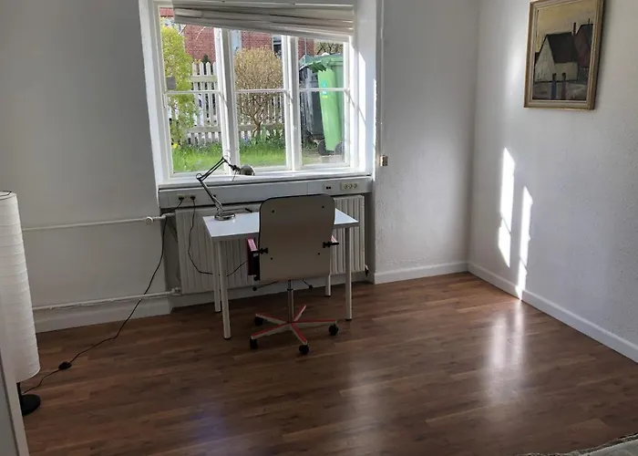 In Quiet White Hortensiavej 8 On Frederiksberg C Hostel Copenhagen