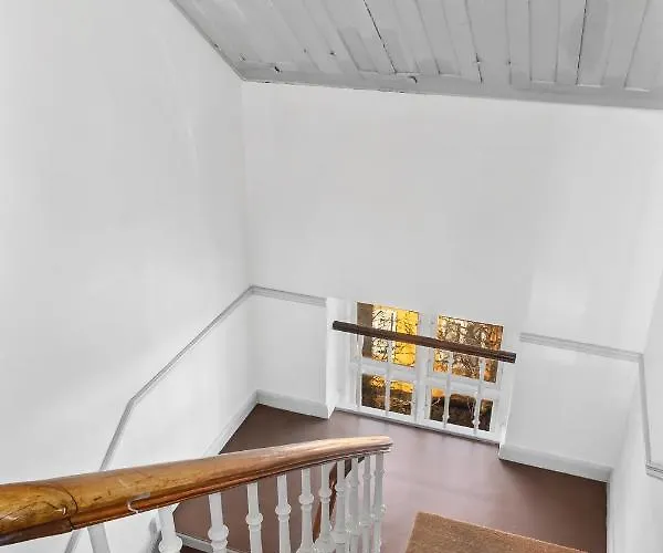 Hostel In Quiet White Hortensiavej 8 On Frederiksberg C Copenhagen