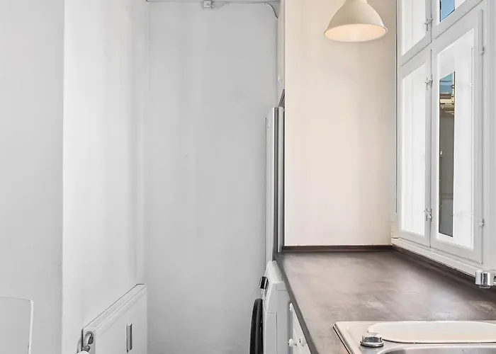 In Quiet White Hortensiavej 8 On Frederiksberg C Hostel *