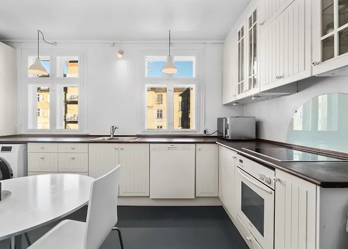 Hostel In Quiet White Hortensiavej 8 On Frederiksberg C